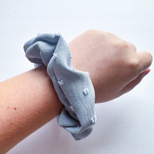 Sky Blue Swiss Dot : (Mommy & Me) Classic Bow & Scrunchie