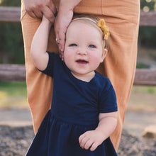 Mustard Linen : Knot Bow