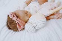 Dusty Rose: Retro Knot Headband