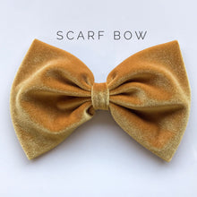 Gold Velvet : Scarf Bow (on clip)