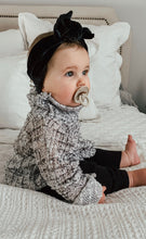 Black Velvet : Flat Bow Headband