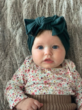 Super Soft Everglade Sweater Hat : w/ Flat Bow