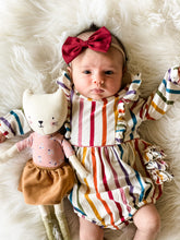 Burgundy : Classic Bow