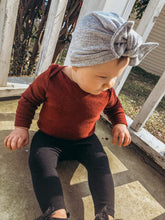 Super Soft Gray Hat : w/ Flat Bow