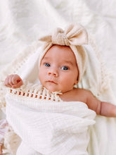 Heathered Natural : (Mommy & Me set)