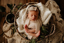 Champagne Velvet : Knot Bow