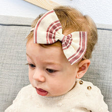 Candy Cane Stripe : Classic Bow