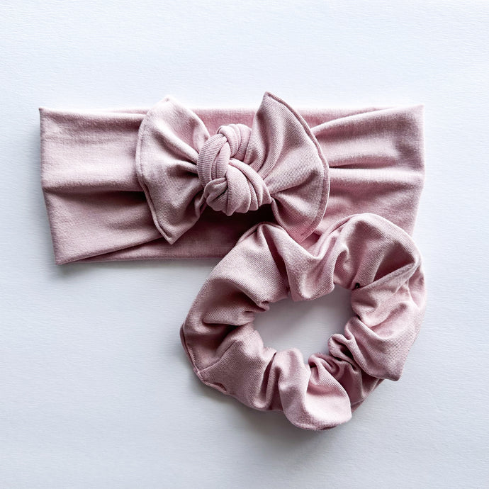 Cool Blush : (Mommy & Me set) Scrunchie & Flat Bow Headband