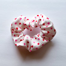 Perfect Hearts : Scrunchie