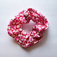 Checkered Hearts : Scrunchie