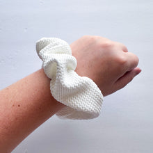 White Textured : Scrunchie