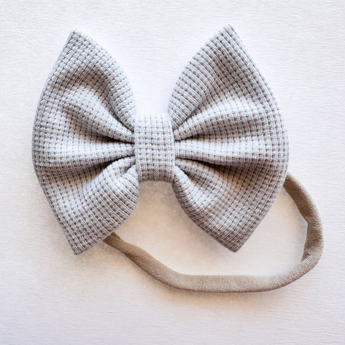 Dove Gray Thermal : Classic Bow