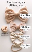 Sweet Strawberries : Classic Bow