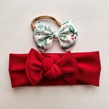 Winter Berries Set : (2 items) Baby Bow & Flat Bow