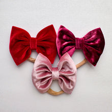 My Velvet Valentines : (3 Classic bows)