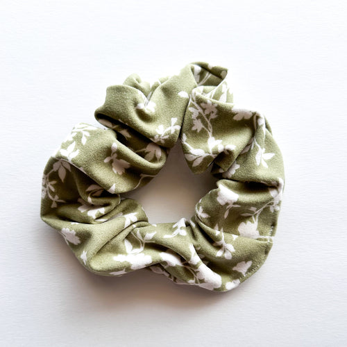 Sage Blooms : Scrunchie