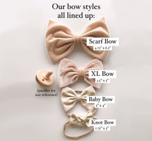 Chocolate Muslin : Loopsie Bow