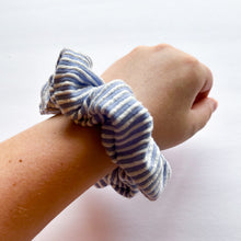 Seaside Stripes : Scrunchie