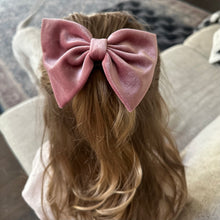 Mauve Velvet : (Mommy & Me) XL Bow & Scrunchie