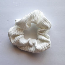 White Textured : Scrunchie