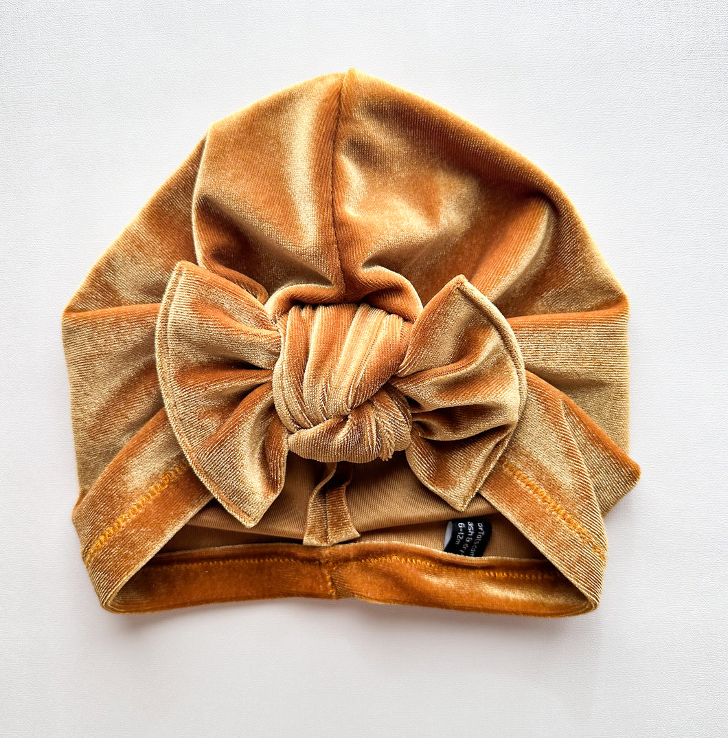 Gold Velvet Hat : w/ Flat Bow