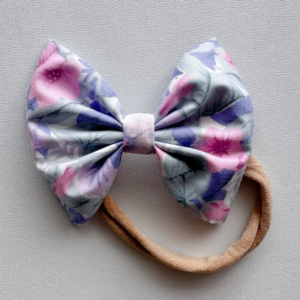 Bellflower Blooms : Classic Bow