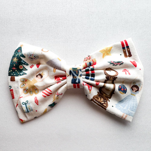 Nutcracker Ballet : Scarf Bow (on clip)