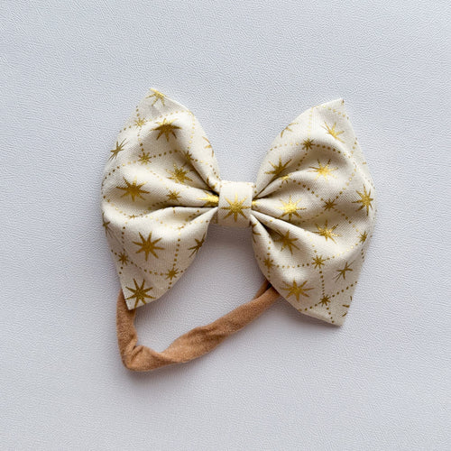 Christmas Stars in Cream : Classic Bow