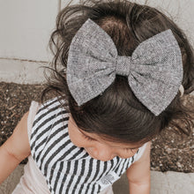 Black Weave Linen : Baby Bow