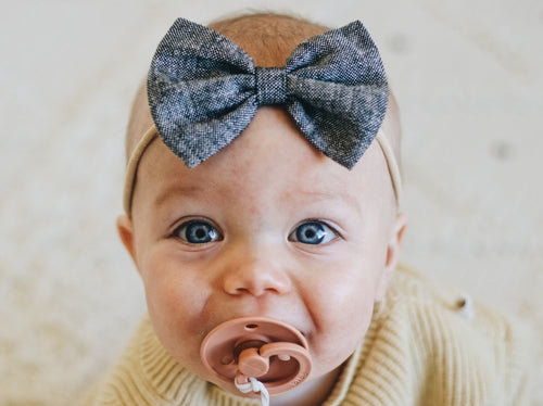 Black Weave Linen : Baby Bow