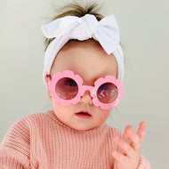 White Velvet : Flat Bow Headband