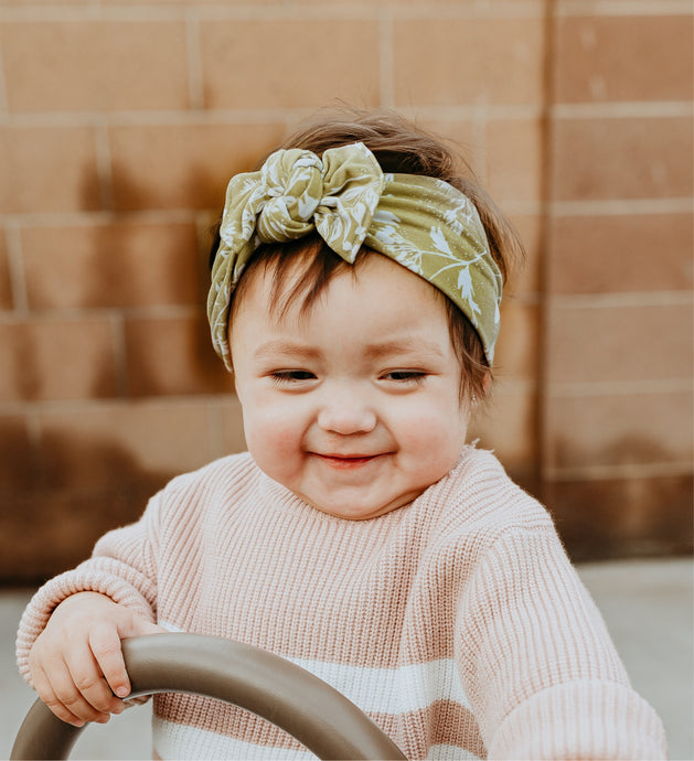 Sage Blooms : Flat Bow Headband