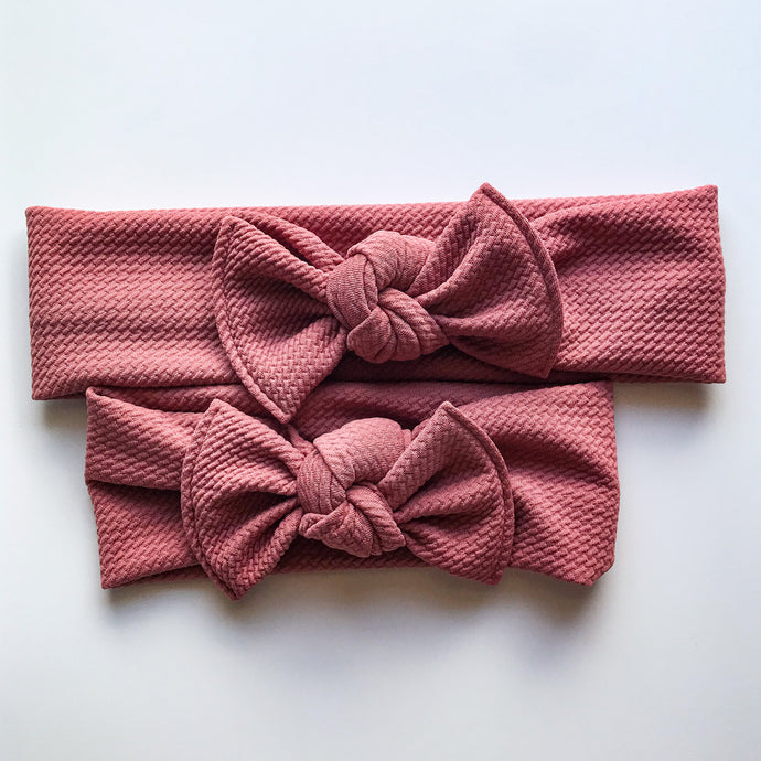 Mauve Textured : (Mommy & Me Set) Flat Bows